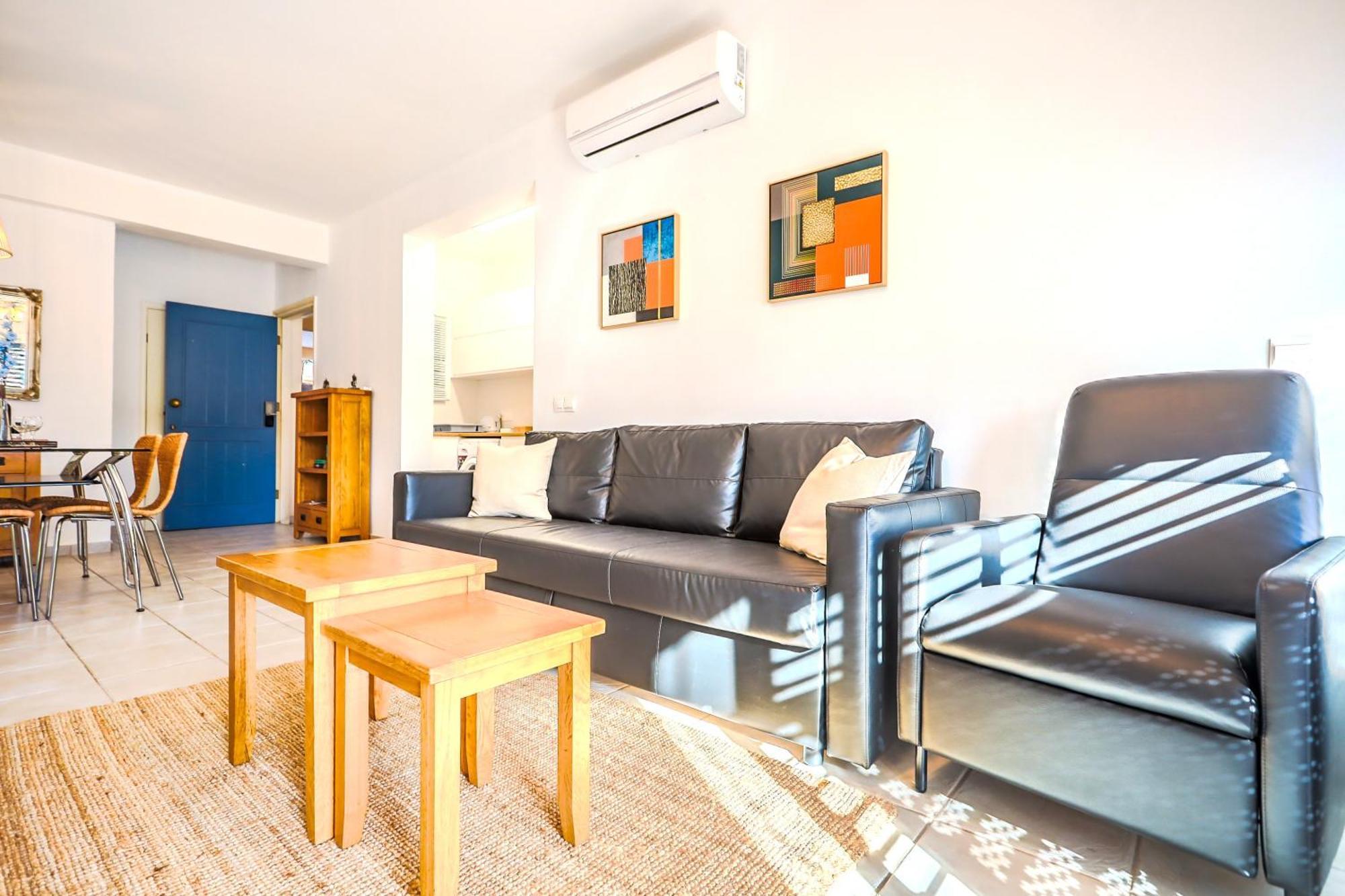 H&O Limnaria Elegance Pool View Apartment Paphos Exterior foto